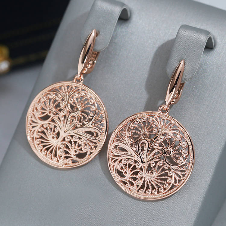 Wbmqda Hollow Metal Flower Lon - đánh giá và giá Women Accessories Dubai