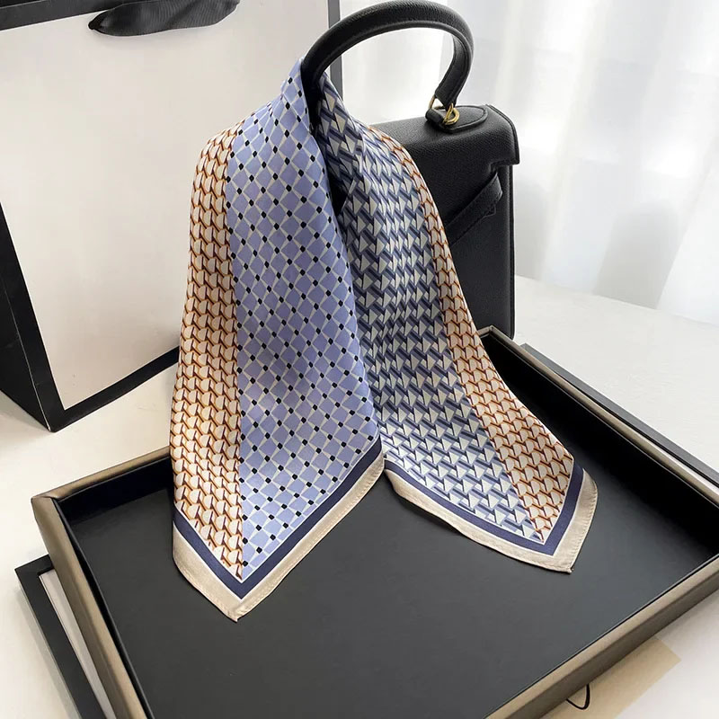 Mới Khăn Choàng Nữ Spring In H - đánh giá và giá Silk Scarf Square