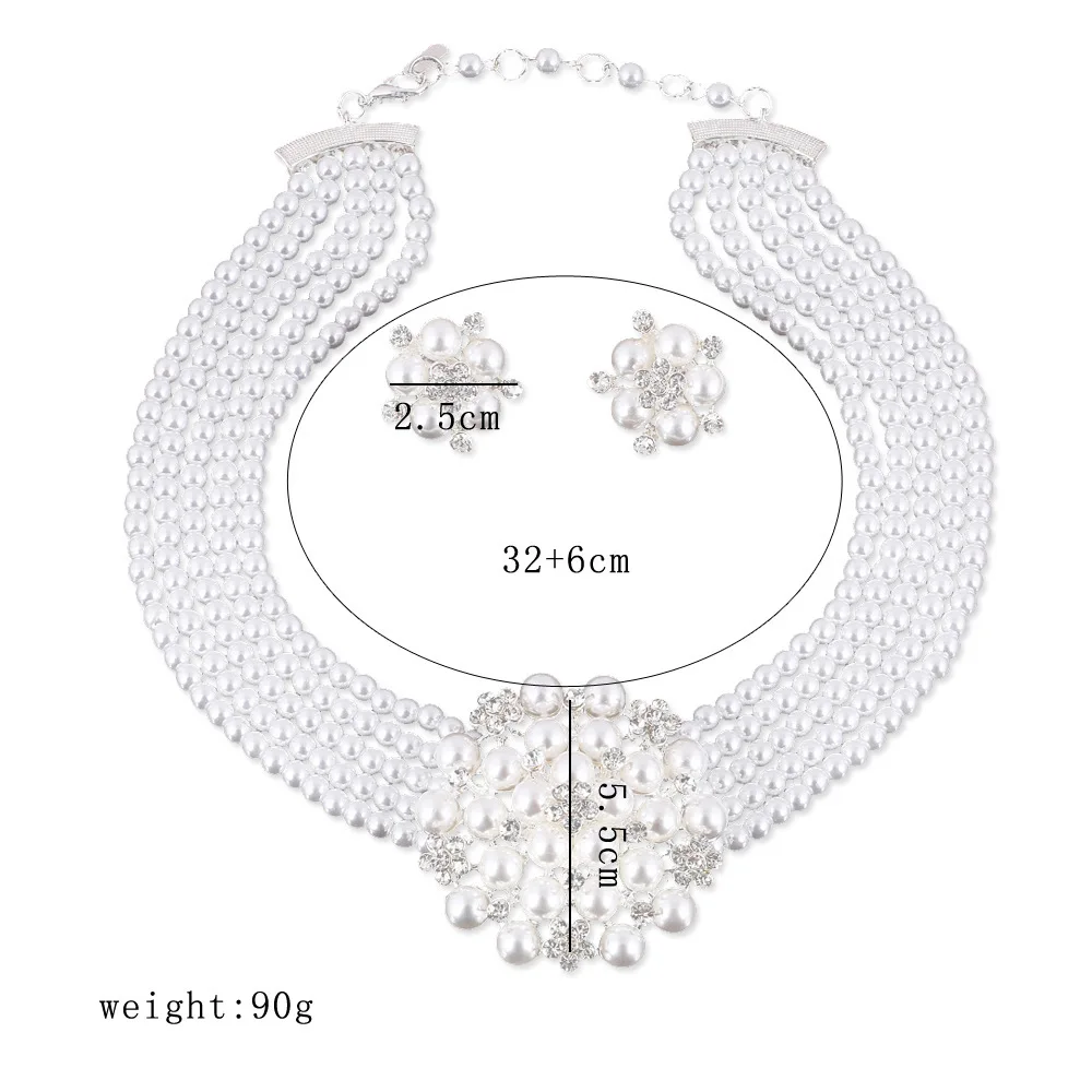 Audrey Hepburn Breakfast at Ti - đánh giá và giá Women'S Accessories In The 1950S