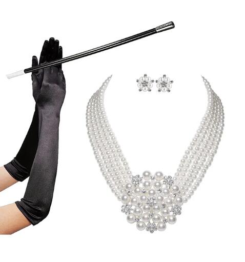 Audrey Hepburn Breakfast at Ti - đánh giá và giá Women'S Accessories In The 1950S